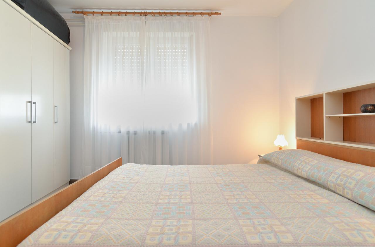 Apartment & Room Tanja 1552 Pula Exteriör bild